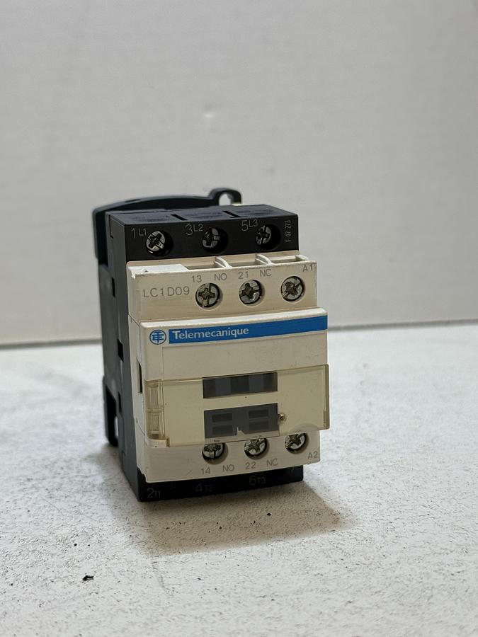 Used Telemecanique LC1D09 Contactor w/ LAD4RCU Surge Suppressor Schneider Square D