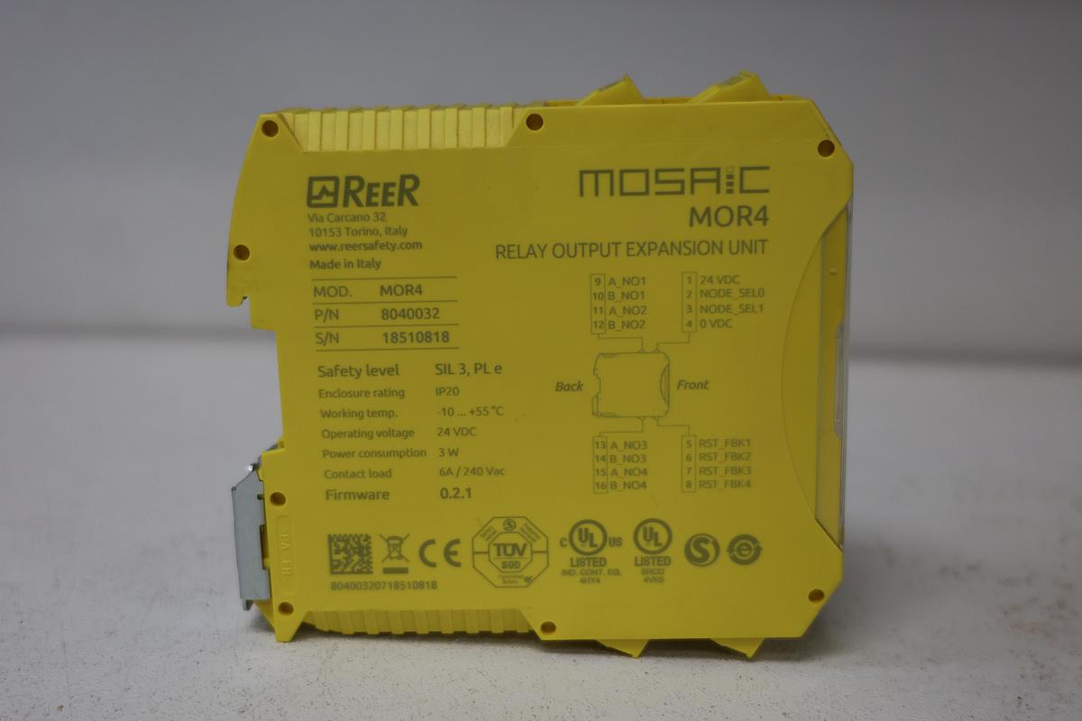 Used REER Mosaic MOR4-Relay Output Expansion Unit P/N 8040032
