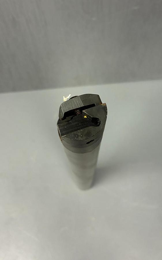 Used KENNAMETAL E16NEL3 NC6 INDEXABLE BORING BAR 12" GHC-17