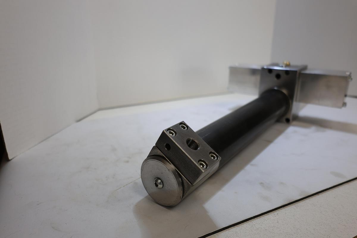 Used Lot of 2 Uniteam 1-1/8" Bore Linear Hydraulic/Pneumatic Cylinders Used