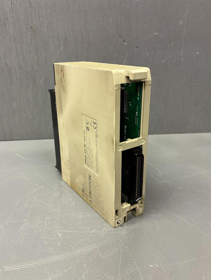 Used OMRON CS1W-OD212 Digital Output Module | 16-Point, 24V DC GHC-34