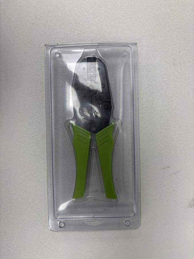 Used Greenland 1300 Series  PA1302 Crimpers "New" Still In Package. GHC-29