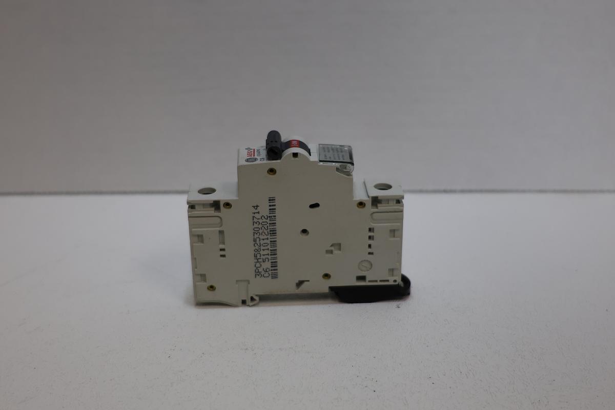 Used AEG Elfa EP61 C6 Circuit Breaker 6A 230/400V DIN Rail Single Pole GHC-38