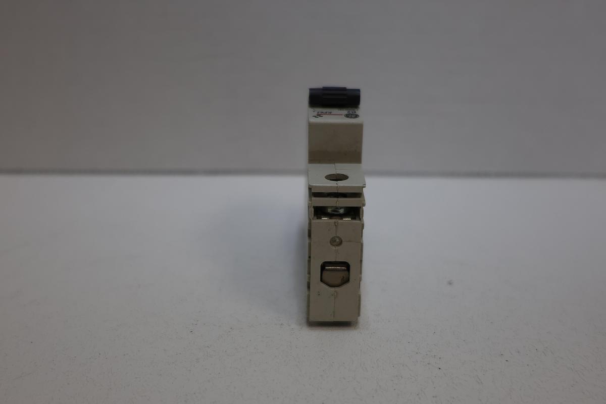 Used AEG EP61 B2 6000 672118 2A Single Pole Circuit Breaker DIN Rail MCB GHC-7