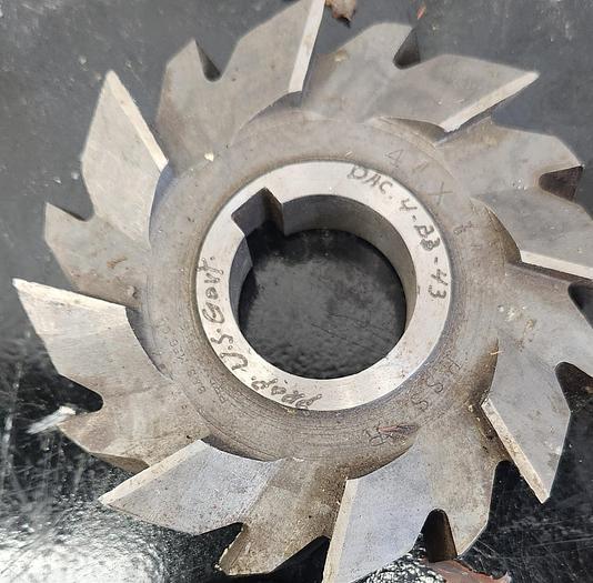 Used LOT OF 6 ASSORTED HSS MILLING CUTTERS 4" DIA X 5/16" 5/8" 7/8" 3/4" CUT WIDTHS - GHB-49