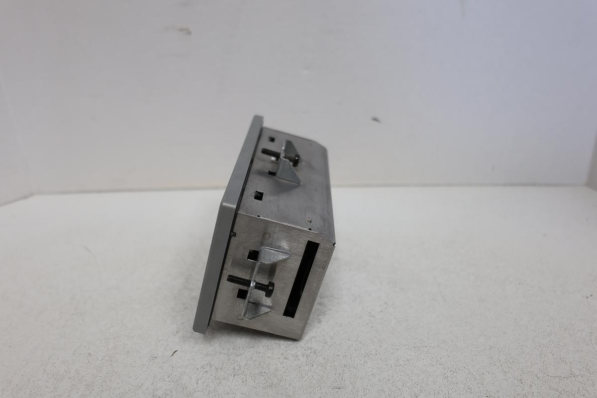 Used Pilz PMI m107 diag HMI Operator Panel 260000 24VDC Industrial Terminal GHC-4