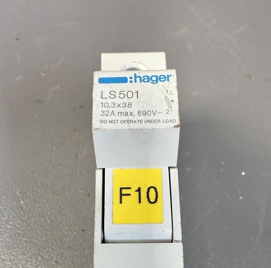 Used HAGER LS501 10,3X38 FUSE HOLDER GHA-GC7
