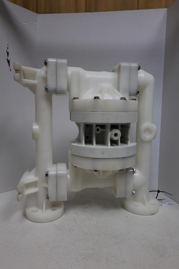 NOMAD PWR-FLO NPF25 Diaphragm Pump P/N 25-12641 New Polypropylene GHA-46