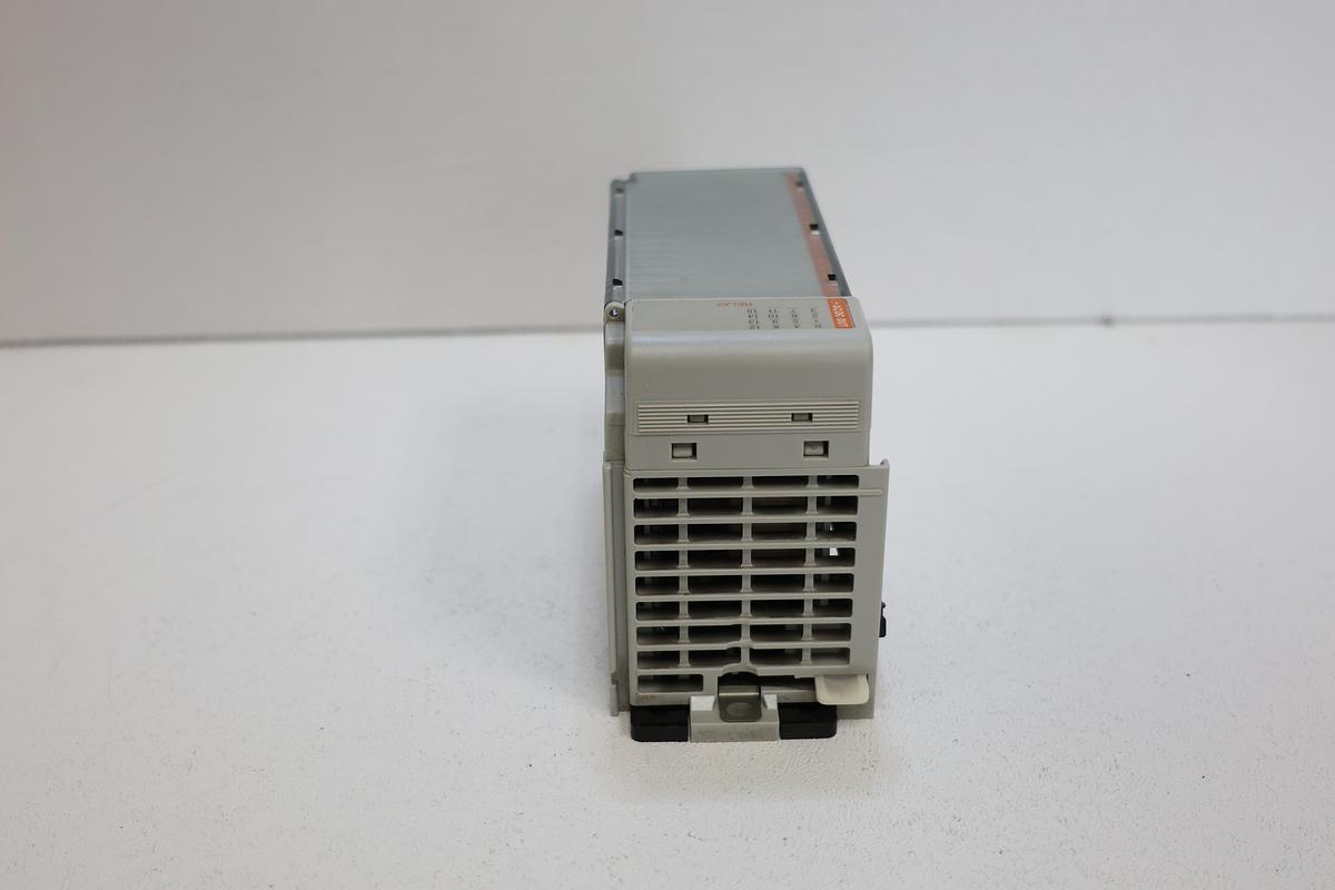 Used Allen-Bradley 1769-OW16 CompactLogix 16-Point Relay Output Module PLC I/O