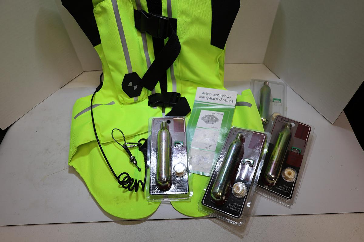 Nuoniu Motorcycle Airbag Safety Vest Hi-Vis Yellow w/ 4 CO2 Cartridges NEW