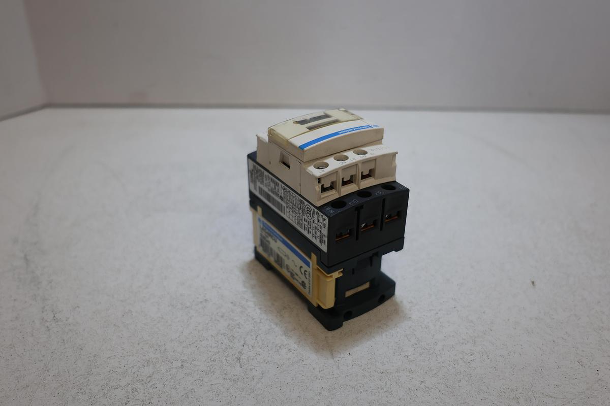 Used Telemecanique LC1D12 Contactor 3-Pole 25A 690V AC w/ LAD4RCU RC Suppressor Module
