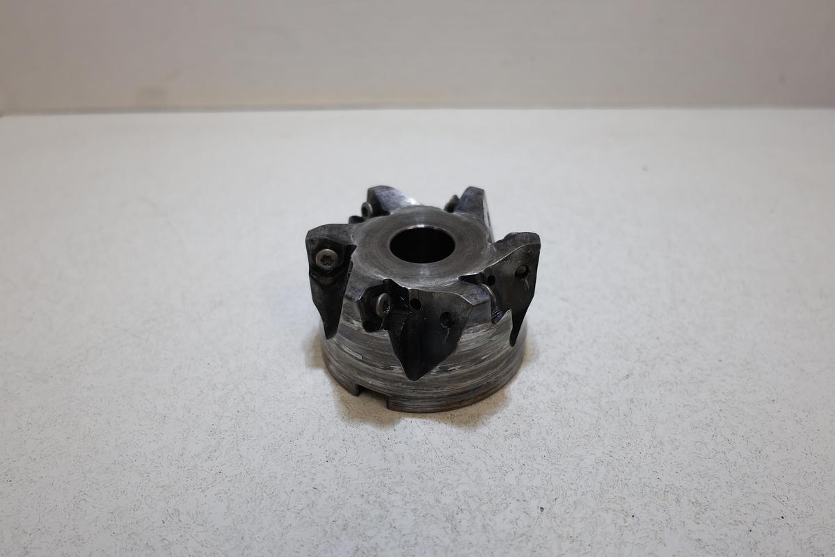 Used 114350546C5CV Indexable Face Mill Shell Mill Cutter w/ Carbide Inserts Used
