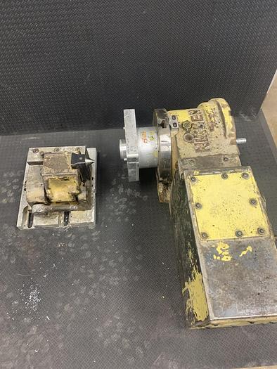 Used Nikken CNC-170 Rotary Table With Tailstock GHA-6