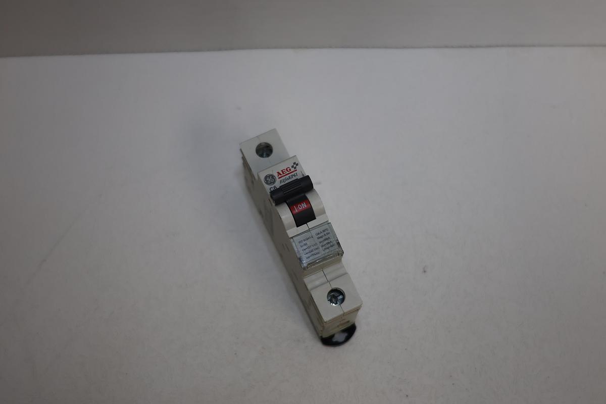 Used AEG Elfa EP61 C6 Circuit Breaker 6A 230/400V DIN Rail Single Pole GHC-38