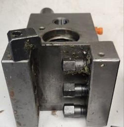 Used Mazak ST-40 Tooling Lot - 2" Boring Bar Holder & 1" Tool Holder - GHB-61