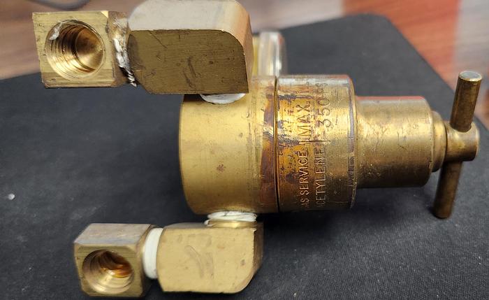 Used Victor SR6-15 Gas Service Acetylene Max Inlet 350 PSIG Compressed Gas Regulator -GHB-71