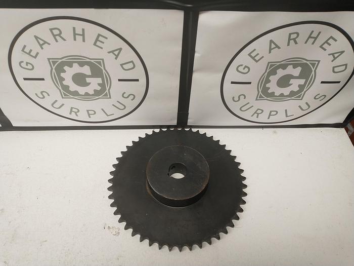Used 40X48 Keyed sprocket  40 Teeth for #40 Roll Chain, 1in shaft 8in-OD 1.25 Shaft depth GH601