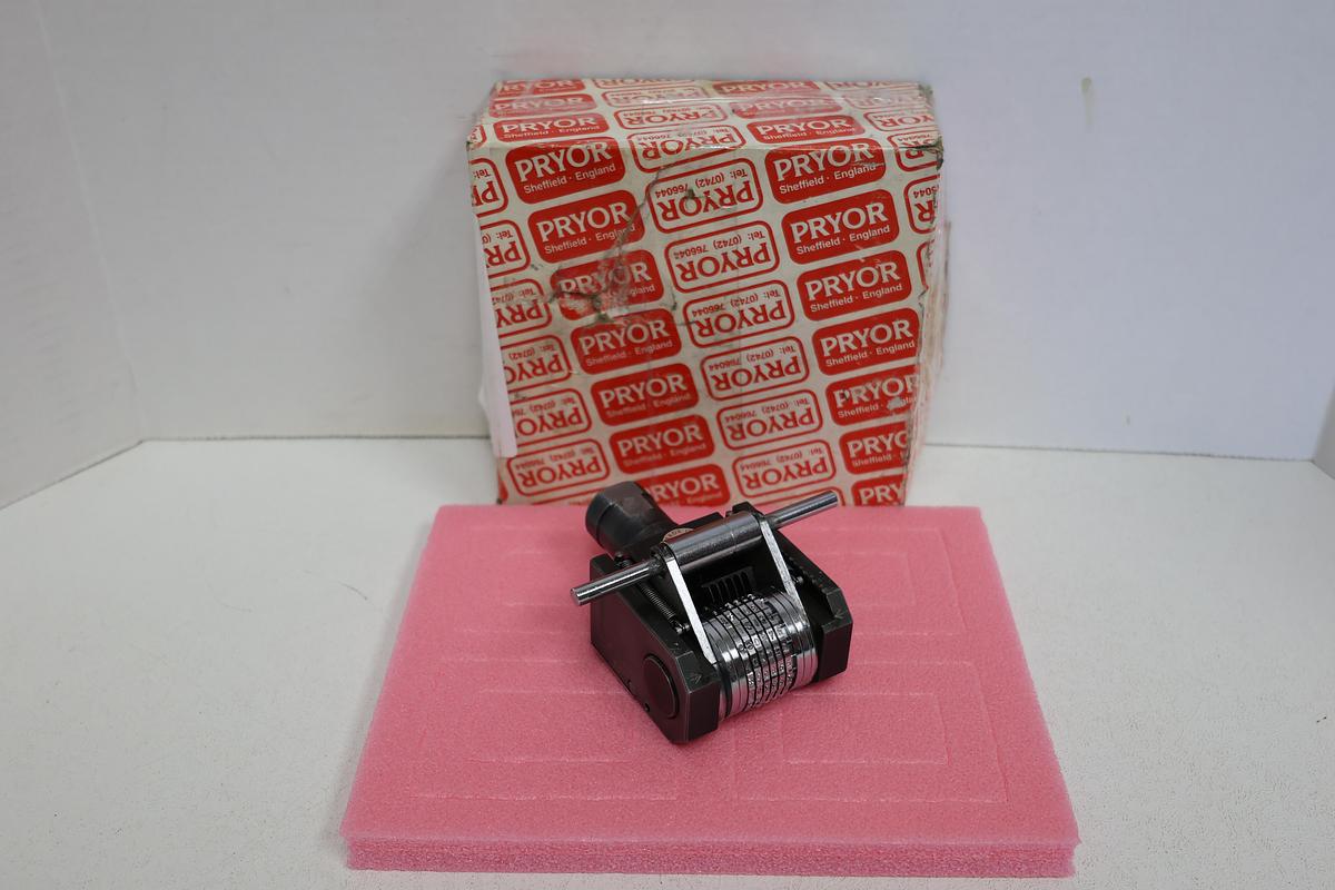 Used Pryor Series 2000 6 Digit (5/8" Total width) Auto Numbering Head - GHA-117