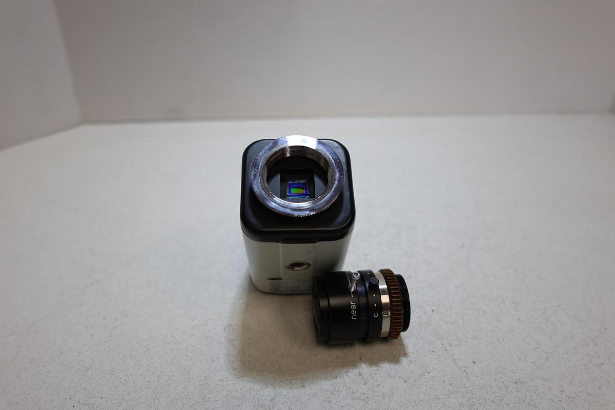 Used EverFocus EQH5102 HD CCTV Box Camera Sony 3.5mm F1.4 Lens 2.1MP 1080p