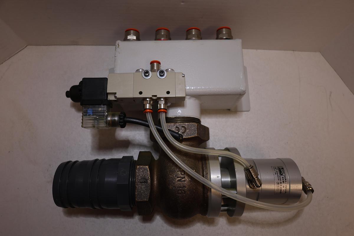 Used UNITEAM CNC Pneumatic Valve Assembly PN16 Vesta Actuator Manifold Used