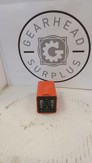 Used Eagle Signal Controls 72E2A602 Time Delay Relay GHB9