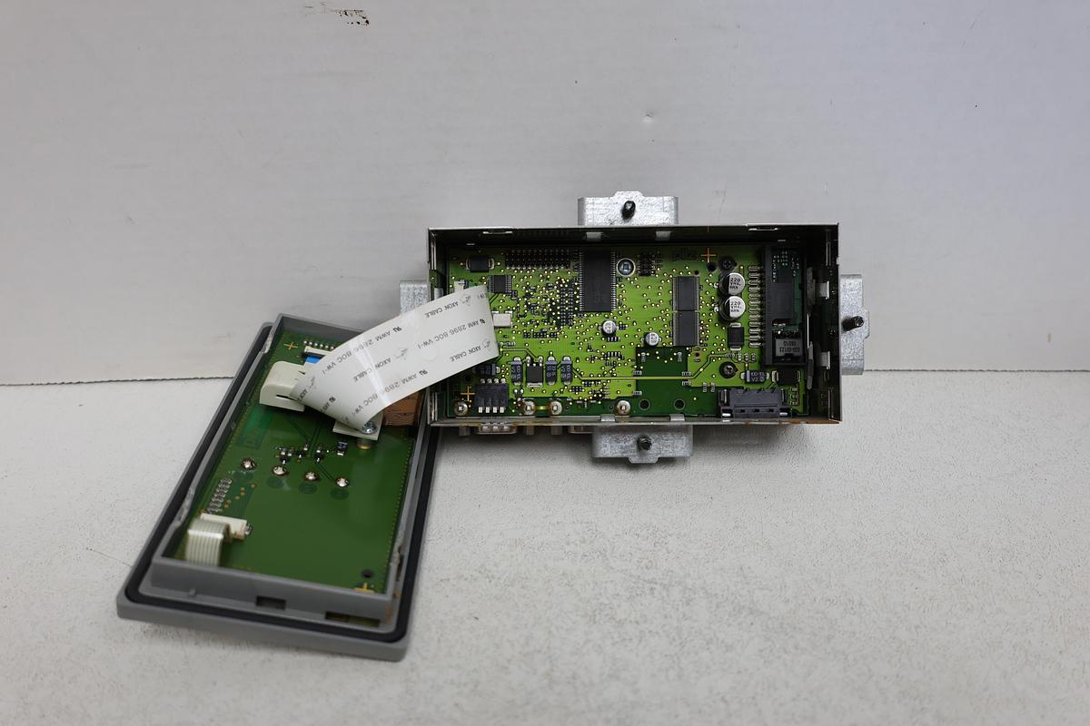 Used Pilz PMI m107 diag HMI Operator Panel 260000 24VDC Industrial Terminal GHC-4