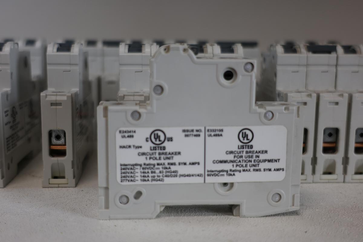 Used (Lot of 28) Siemens 5SJ4-7HG40 Rail (MCB) P/N 5SJ4101 through 5SJ4120-7HG40 GHA-54