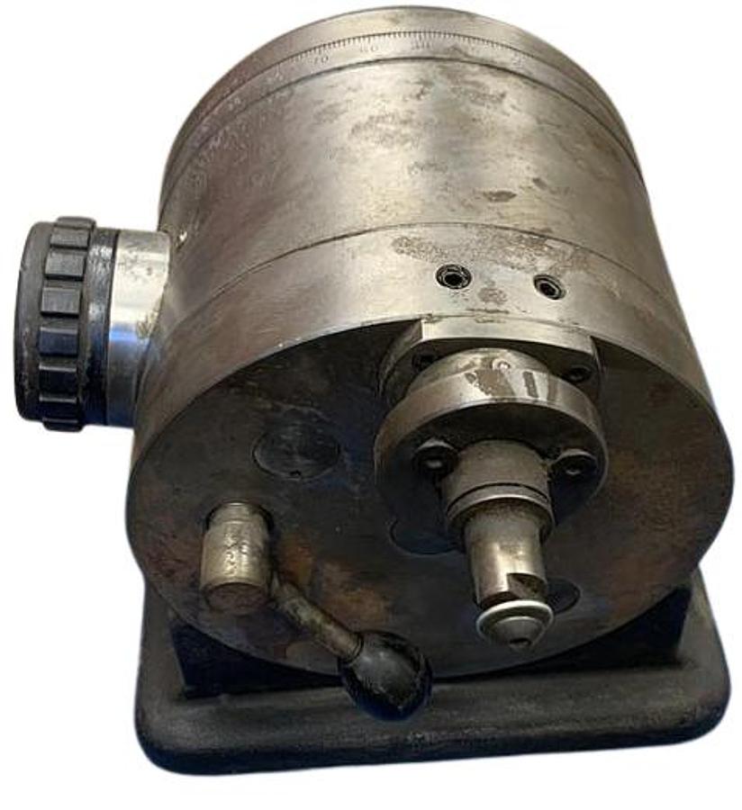 Used L-W Chuck Co. Dividing Head