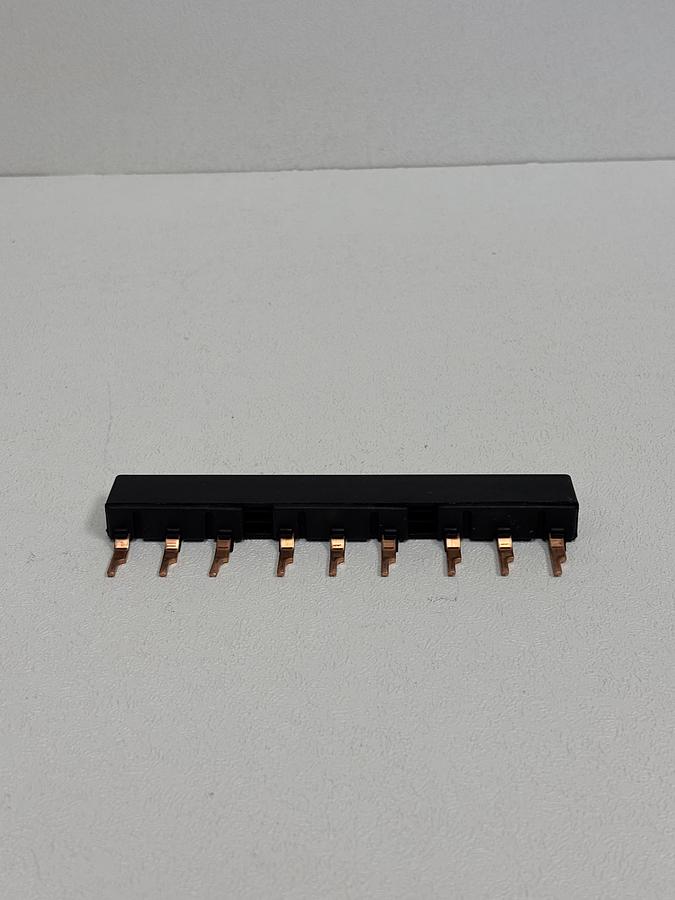 Used SIEMENS 3RV1915-1B – Busbar Adapter / Connection Module GHC-38