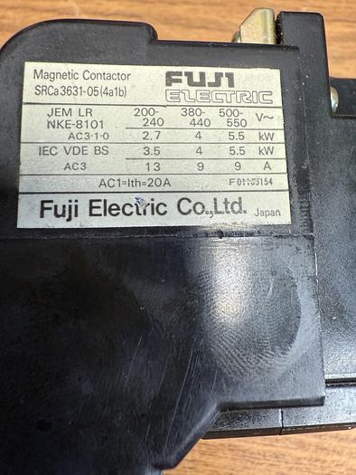 Used FUJI ELECTRIC SRCa3631-05(4a1b) MAGNETIC CONTRACTOR 200-240V GHA-52