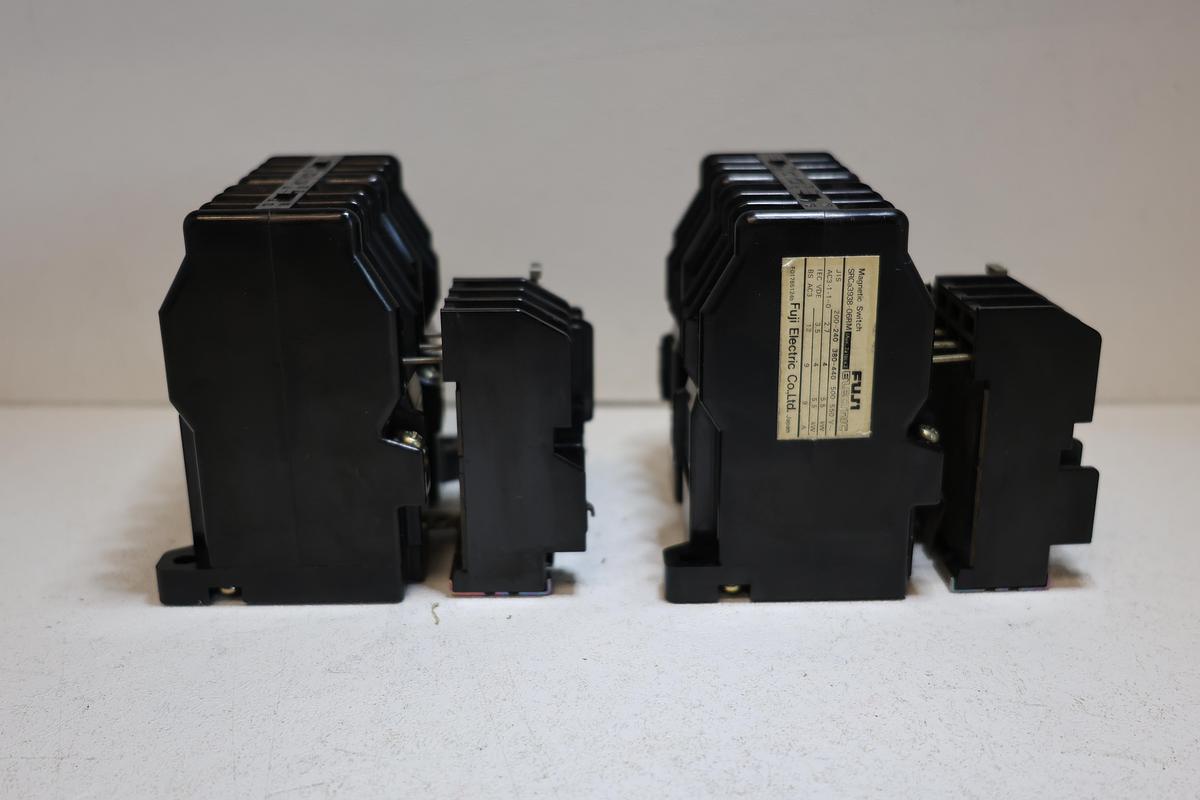Used Fuji Electric SRCa3938-06RM Reversing motor starter contactor w/ TR-0 Relay (Lot of 2) GHA-186