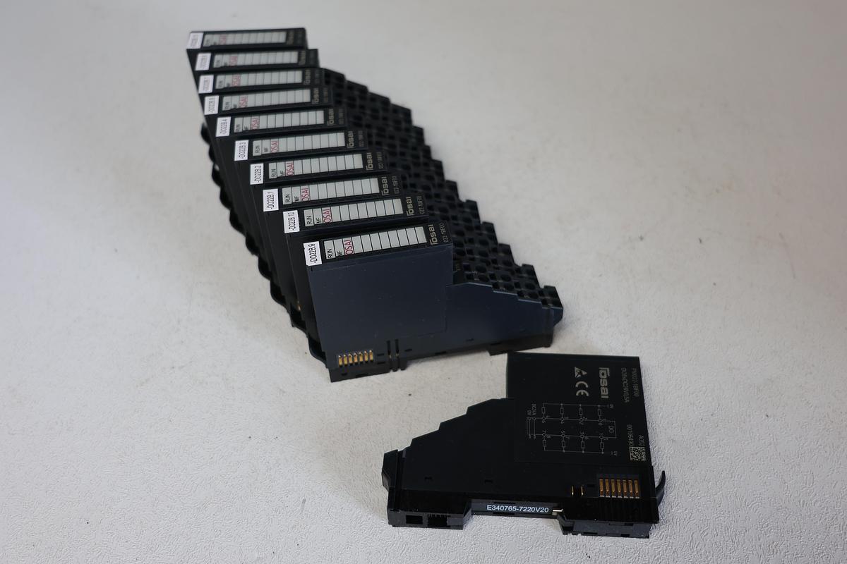 Used (Lot of 11) Osai PM022‑1BF00 8‑Channel Digital Input/Output Module Industrial Automation GHC-16