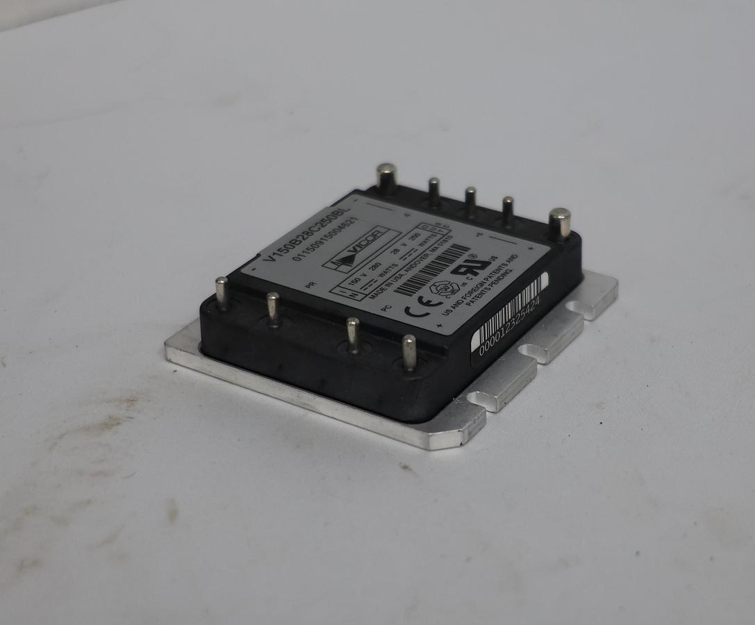 Used VICOR V150B12M250BL3 Isolated DC/DC Converter Module 150V Input 12V 250W