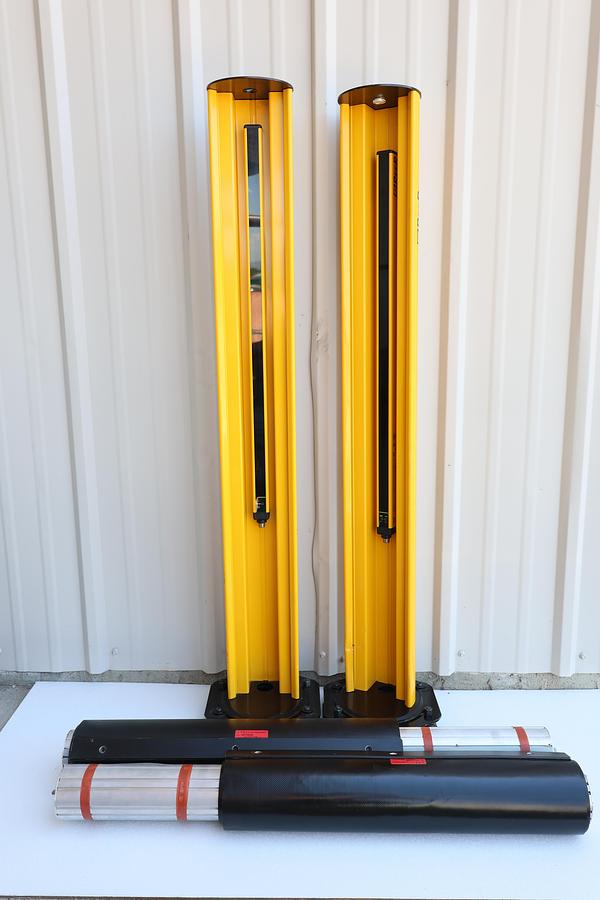 Used REER EOS4E/EOS4R 2B AH Safety System w/ PEI Retractable Curtains & Posts