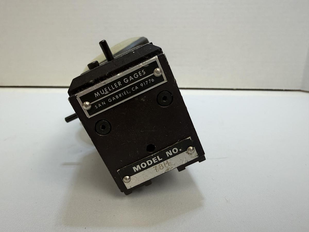 Used  Mueller Gages Model 78M Precision Measuring Gage