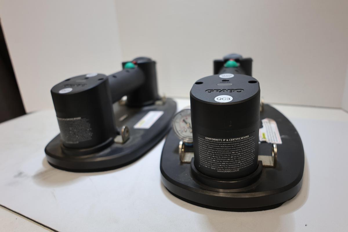 Used GRABO Cordless Electric Vacuum Lifter Suction Cups Lot of 2 Tested Working
