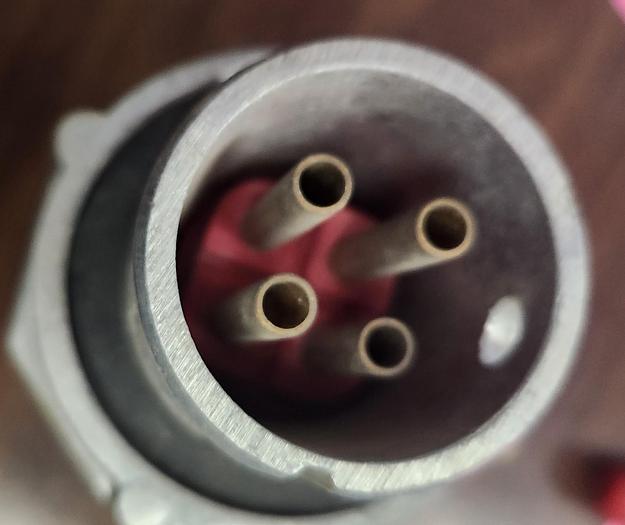 Used Crouse-Hinds APJ3485 ArktitePlug 3 Wire 4 Pole 30Amp 600V Body Grounded - GHA-168