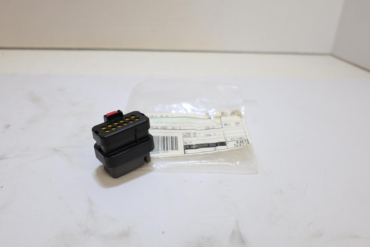 TE Connectivity AMP 776437-2 AS 16 12 Position Plug Assembly Key 2 New