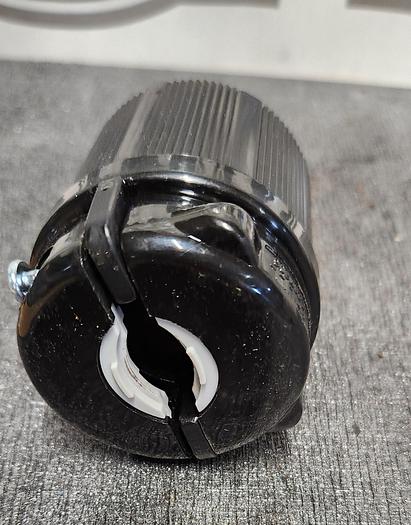 Used Grounding Locking Plug, 20A 480V AC, 3 Pole 4 Wire, cUL Listed, NEMA L16-20 - GHA-125