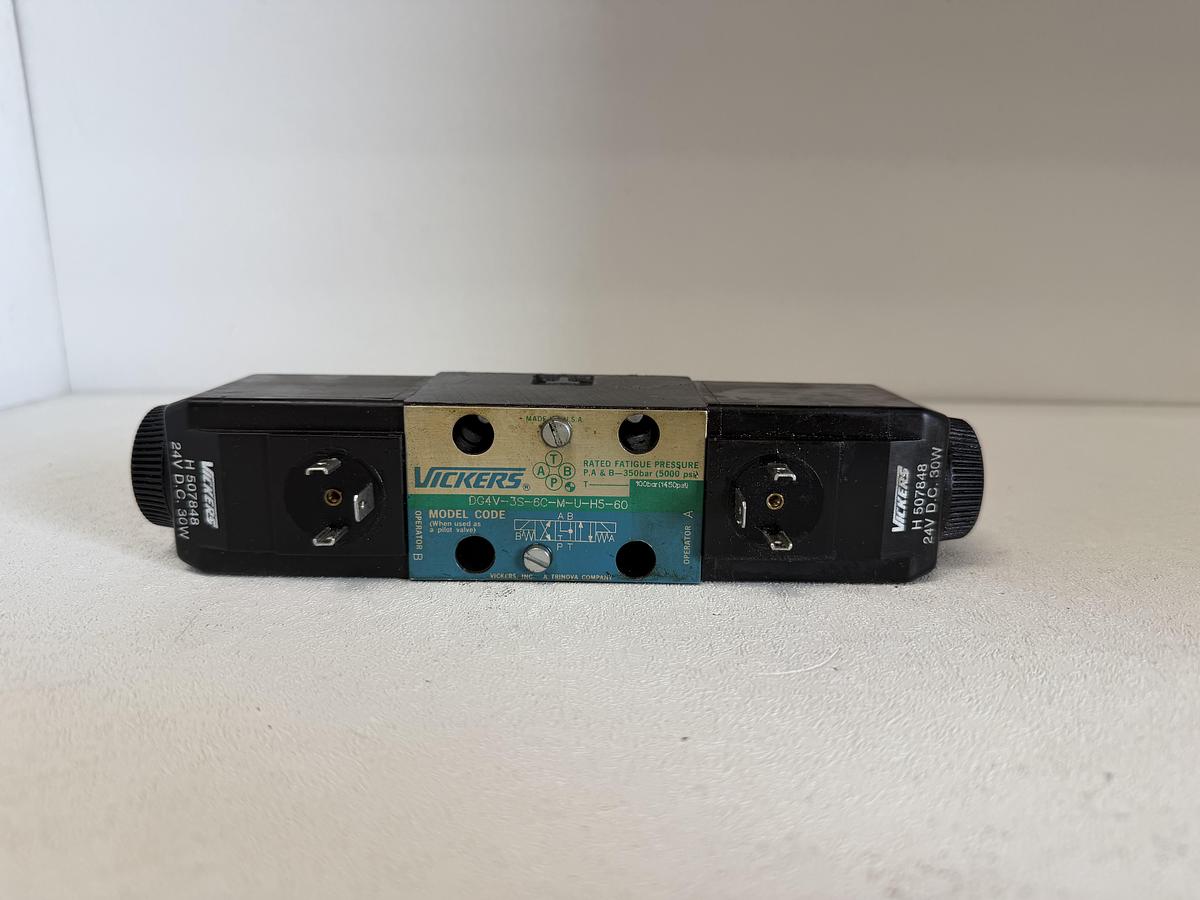 Used Vickers DG4V-3S-6C-M-U-H5-60 Hydraulic Solenoid Valve GHA-180
