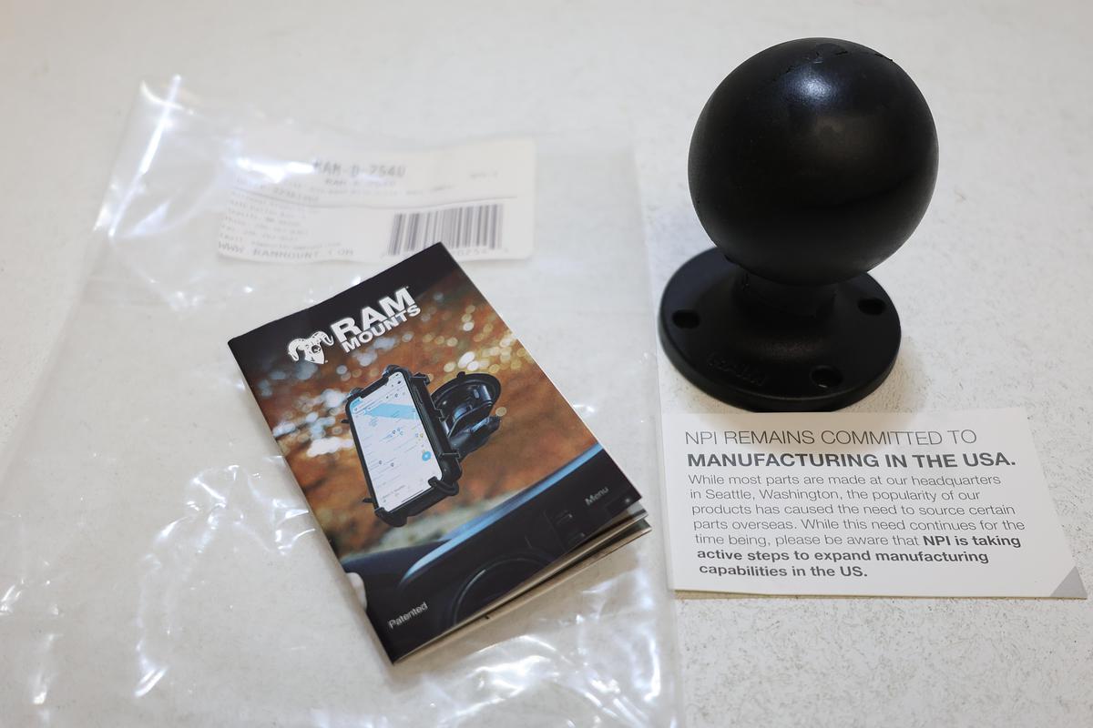 RAM Mounts RAM-D-254U 2.25" D Size Ball Round Base Mount New