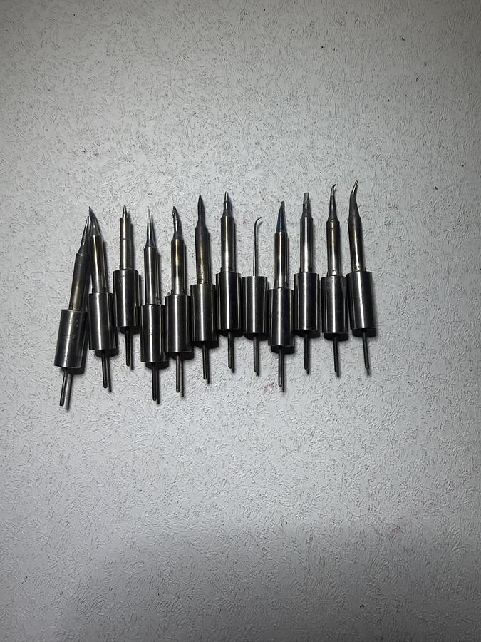 Used (Lot of 12) Weller Soldering Tips- See Description GHGC-8
