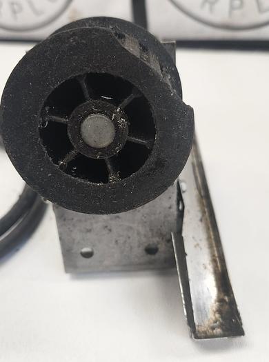 Used Hurst 2602-006 Model T Synchronous Gearmotor 10 RPM 30:1 7W 115V