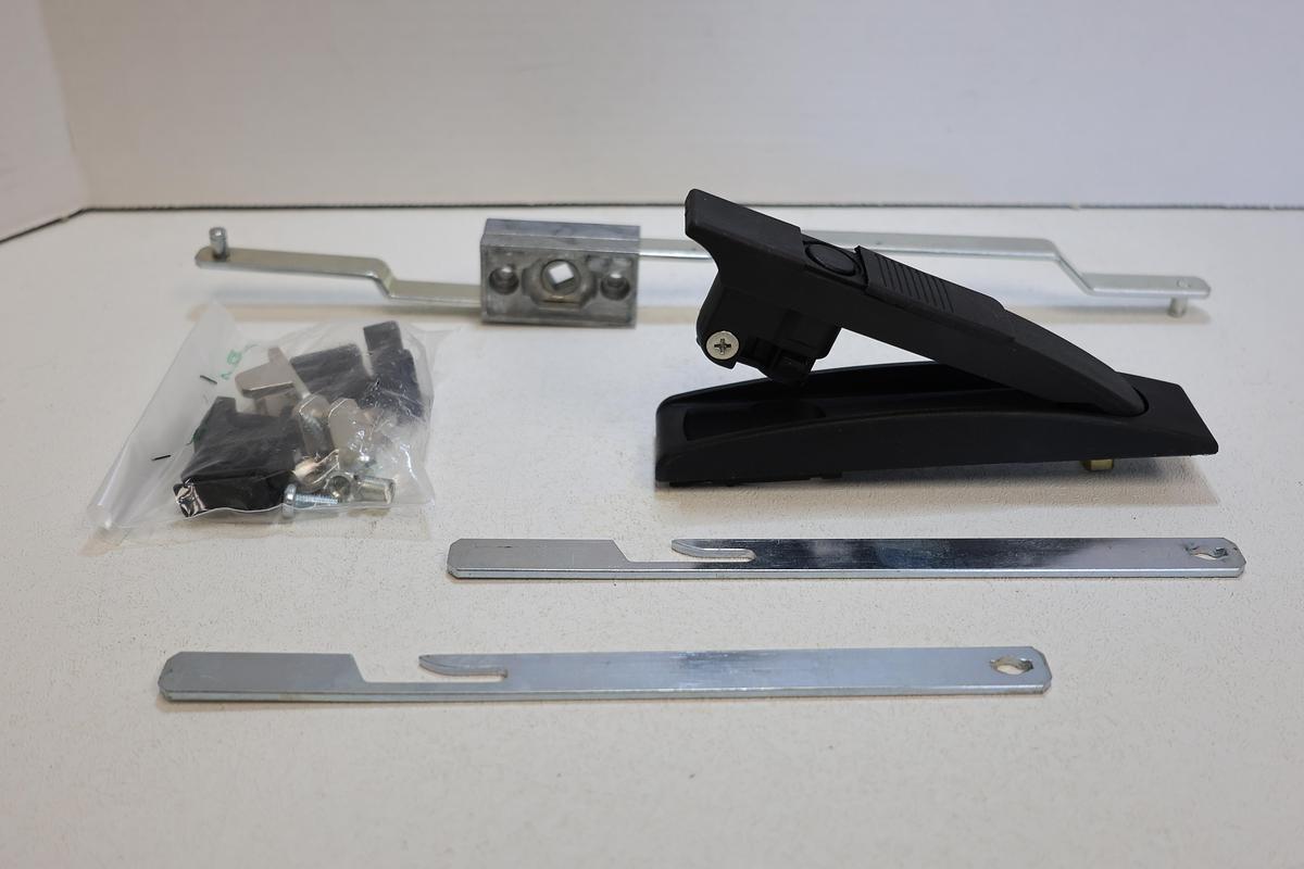 Eweka Maniglia Girevole Handle Assembly – P/N 43761001 – NEW
