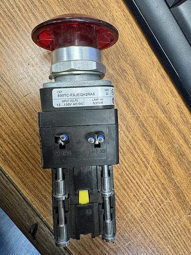 Used 800TC-FXJQH2RA5 ALLEN BRADLEY 800TCFXJQH2RA5