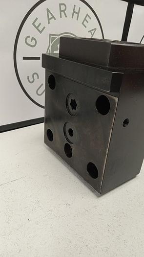 Used Kennametal KM-LOC 346093R02 Clamping Turret Tool Block GH109