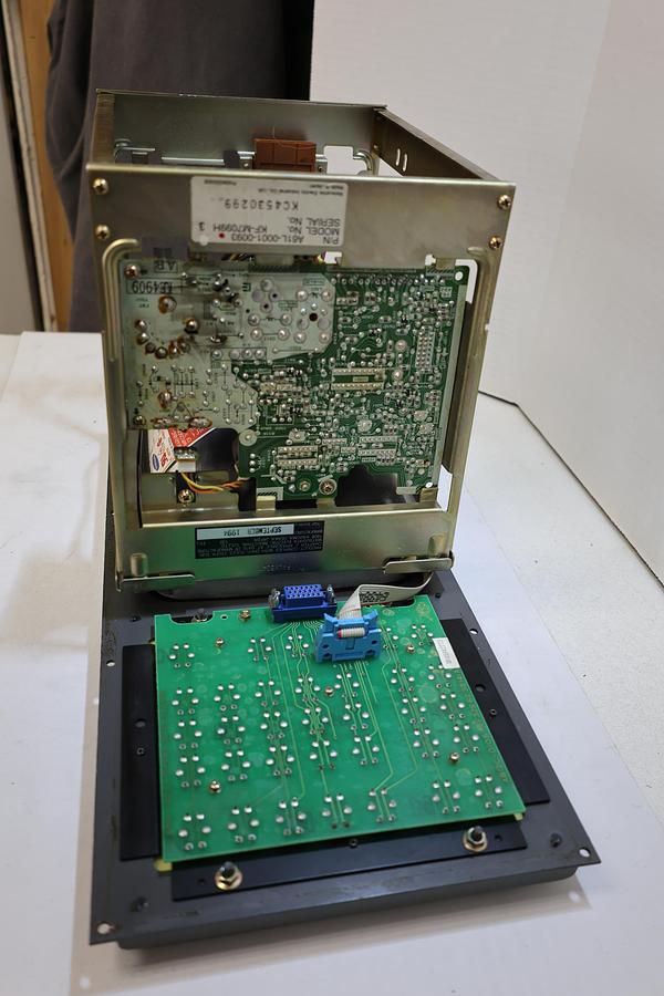 Used FANUC Series 0-T CNC Control Panel A02B-0091-C042 A61L-0001-0093 Parts