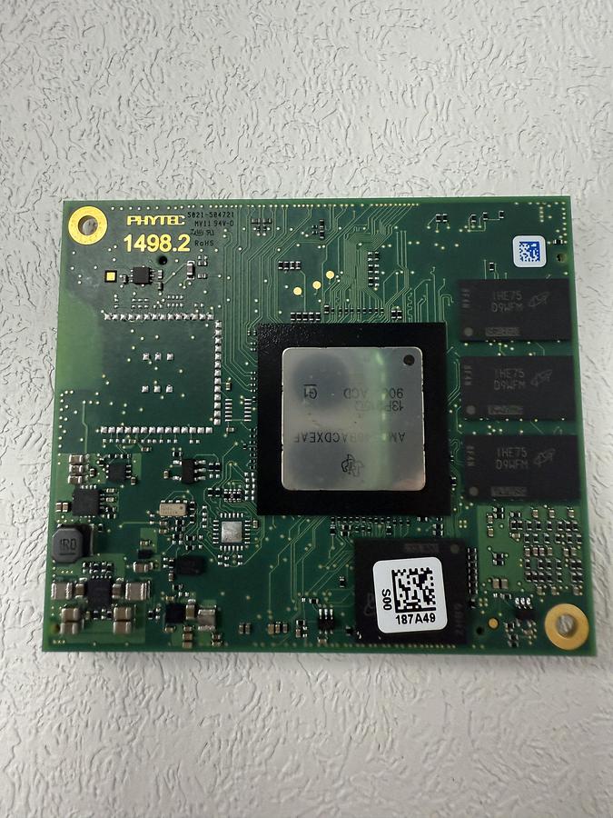 Used *NEW* PHYTEC 1498.2 Embedded System-on-Module 5021-504721 MV11 94V-0 GHC-29