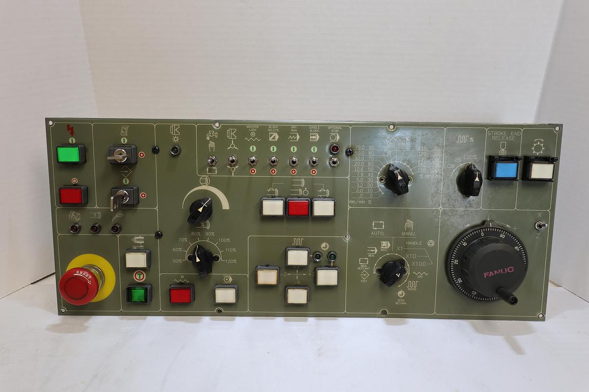 Used Fanuc CNC Machine Operator Control Panel MPG Pendant A860-0202-T001