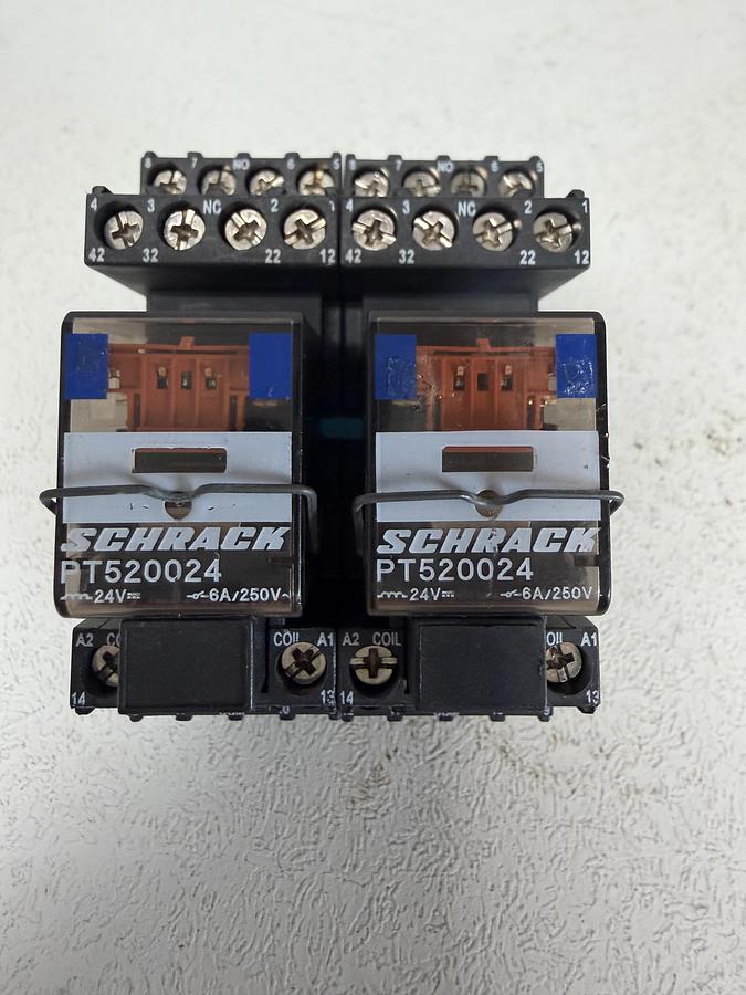 Used (Lot of 2) SCHRACK PT520024 6A/250V Relay Module & ES15/4N 14 Pin 4 Pole Relay Base GHA-182